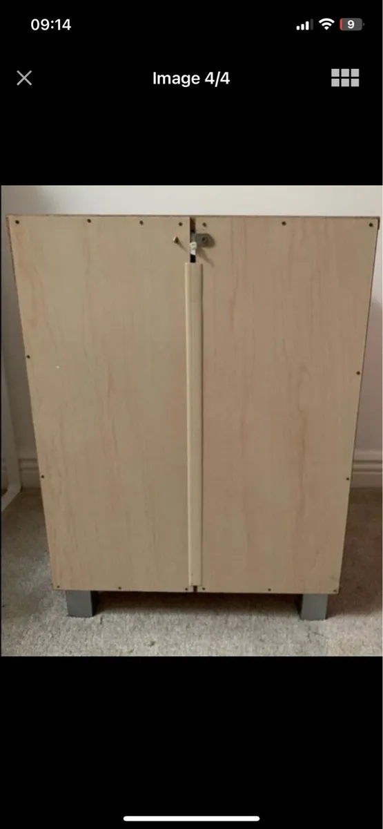 Small Set of Drawers / Locker - Image 4