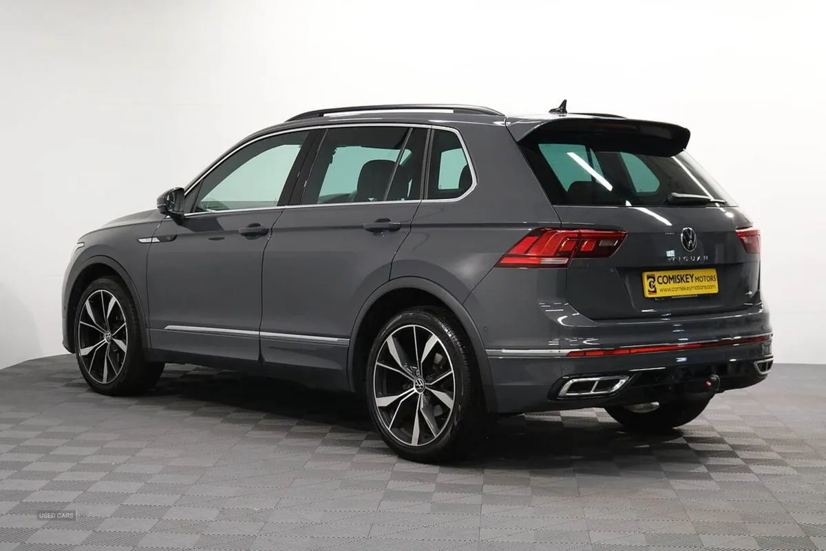 Volkswagen Tiguan TSI R-line - Image 4