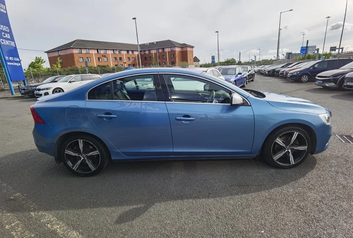 VOLVO S60 2.0 D3 R-DESIGN 150BHP - Image 4