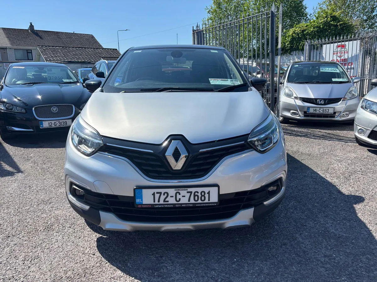 Renault Captur 2017  LOW  MILEAGE  SPOTLESS - Image 4