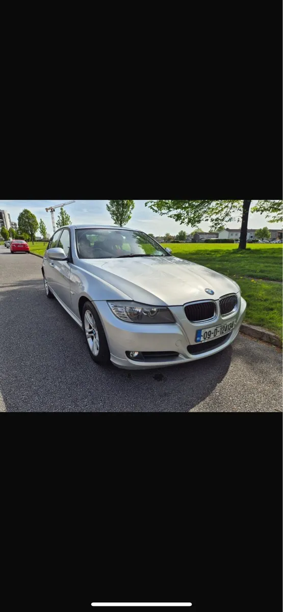 BMW E90 - Image 2