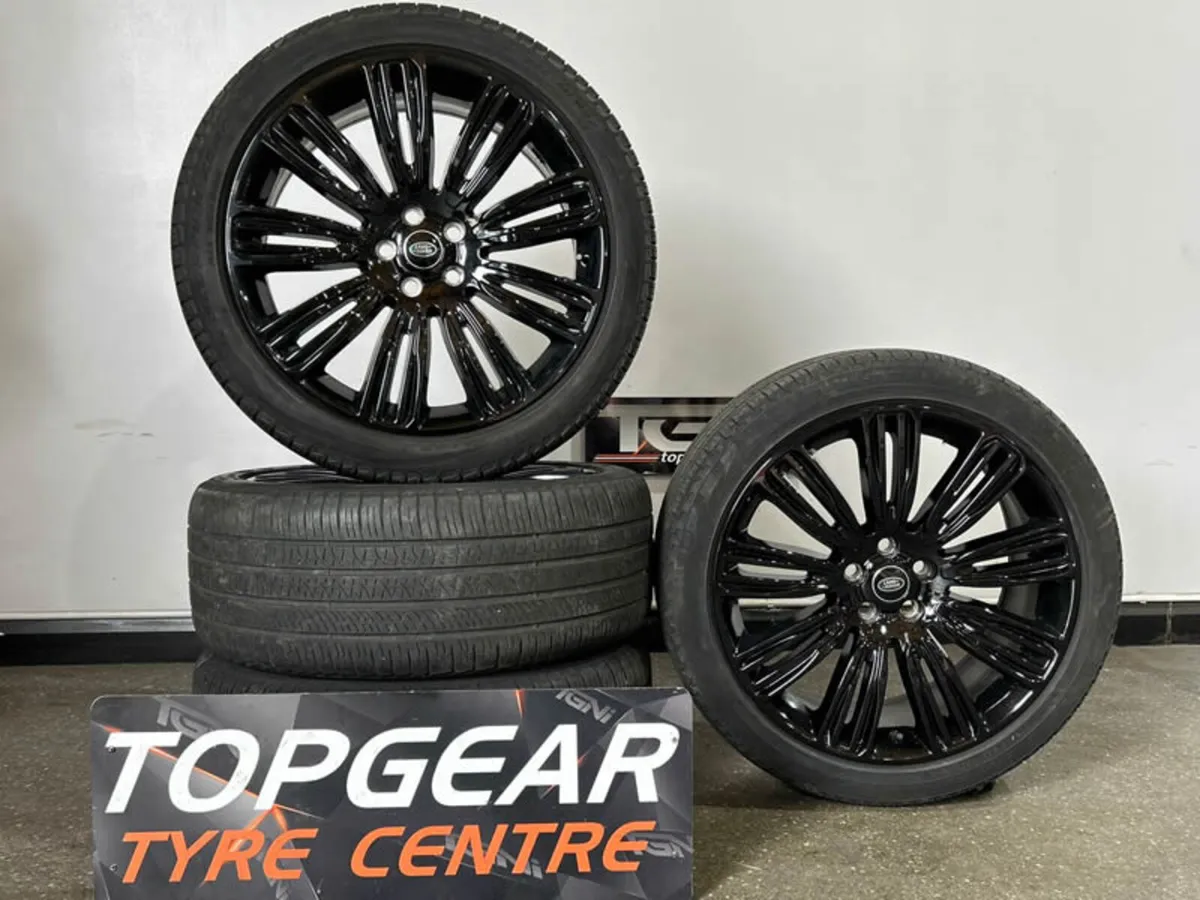 22" Genuine RANGE ROVER VELAR Alloy Wheels & Tyres - Image 1