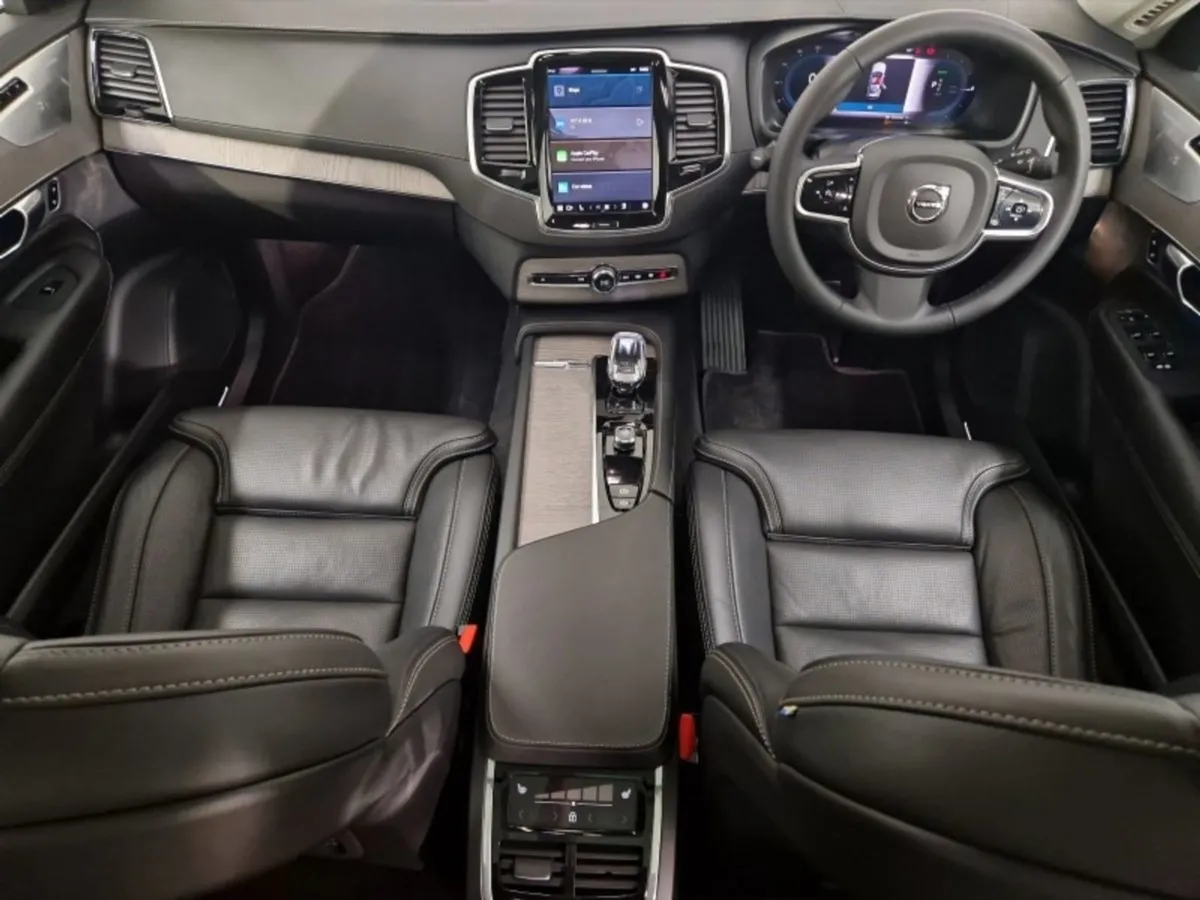 Volvo XC90 T8 Phev 455hp Ultimate (bright Theme) - Image 4