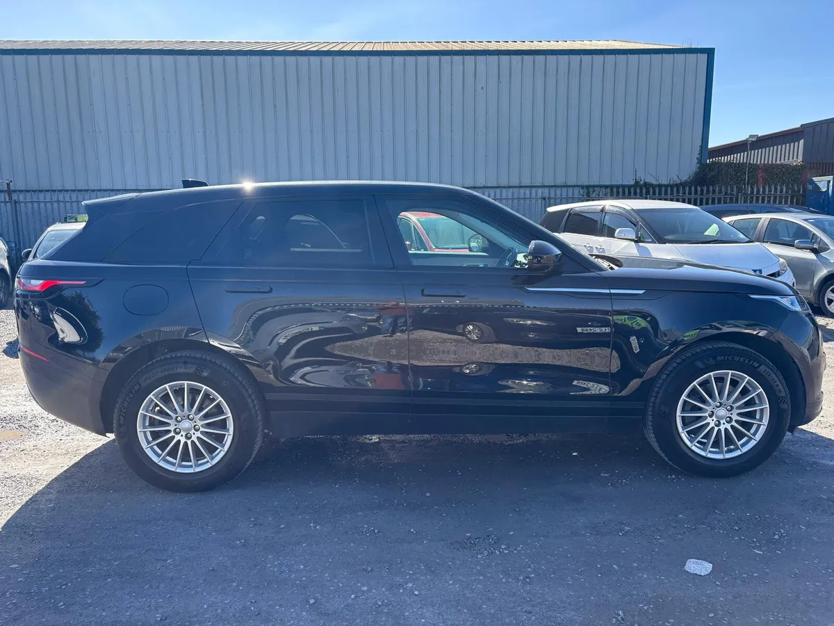 2019 192 Land Rover Range Rover Velar - Image 4