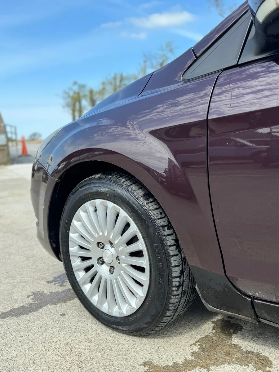 Ford focus **low milage** - Image 4