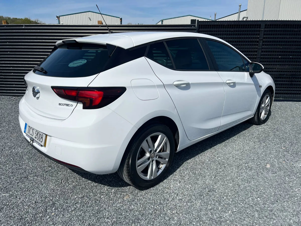 2018 Vauxhall Astra 1.6 Cdti Techline 110BHP - Image 3