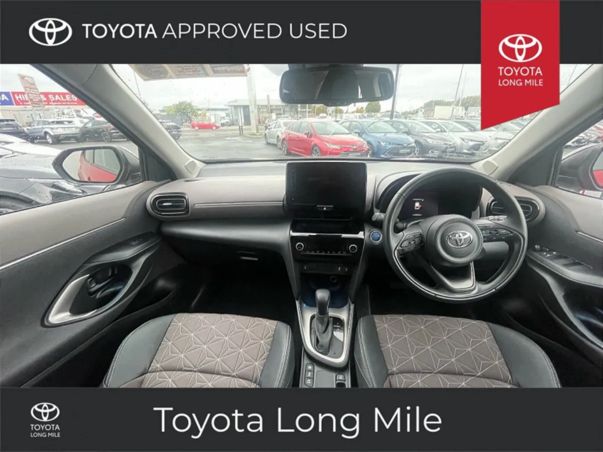 Toyota Yaris Cross 1.5 Hybrid Sol 5dr - Image 3
