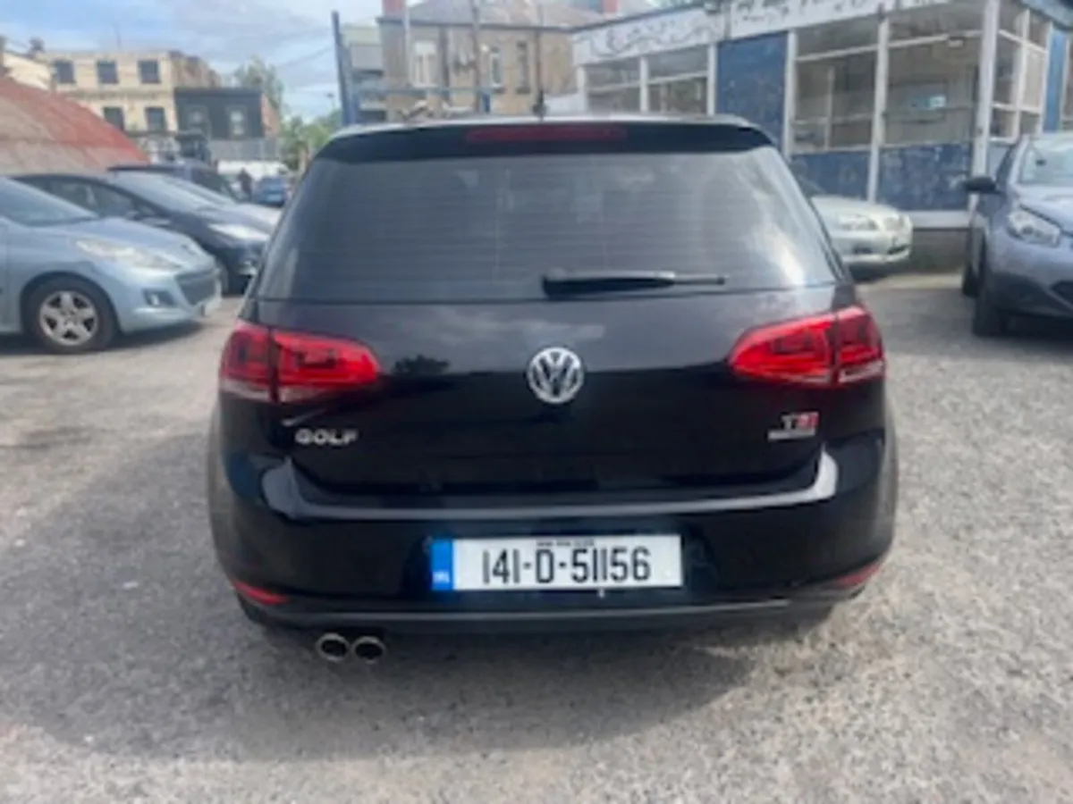 2014 VW GOLF HIGHLINE, LIKE NEW, LOW KLMS - Image 4