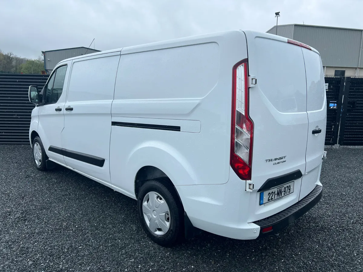 2022 Ford Transit Custom 2.0 TDCI TREND LWB 130BHP - Image 3