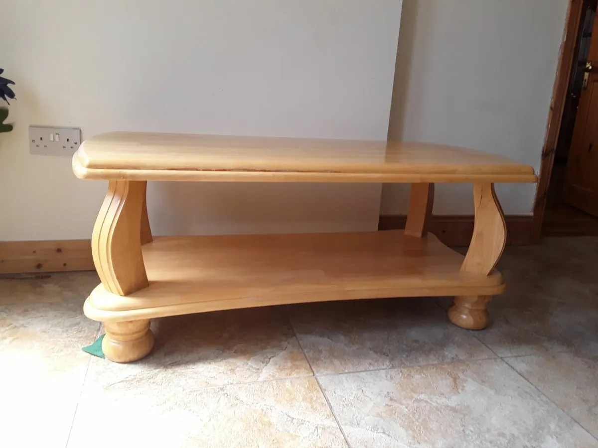 extremely heavy solid wooden as new coffee table - Image 1