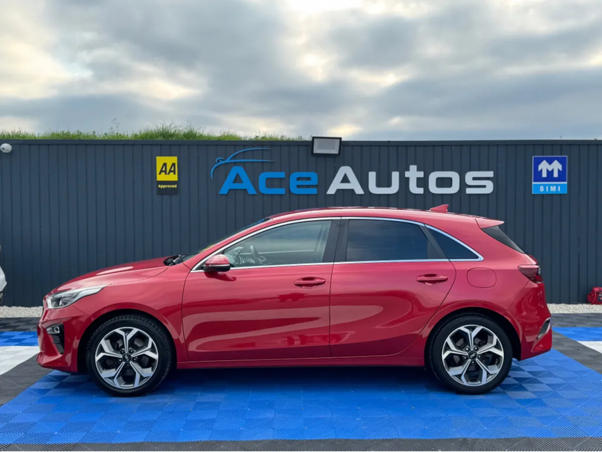Kia Ceed 3 CRDI ISG - 1.6 DIESEL - MANUAL - 12M WA - Image 4