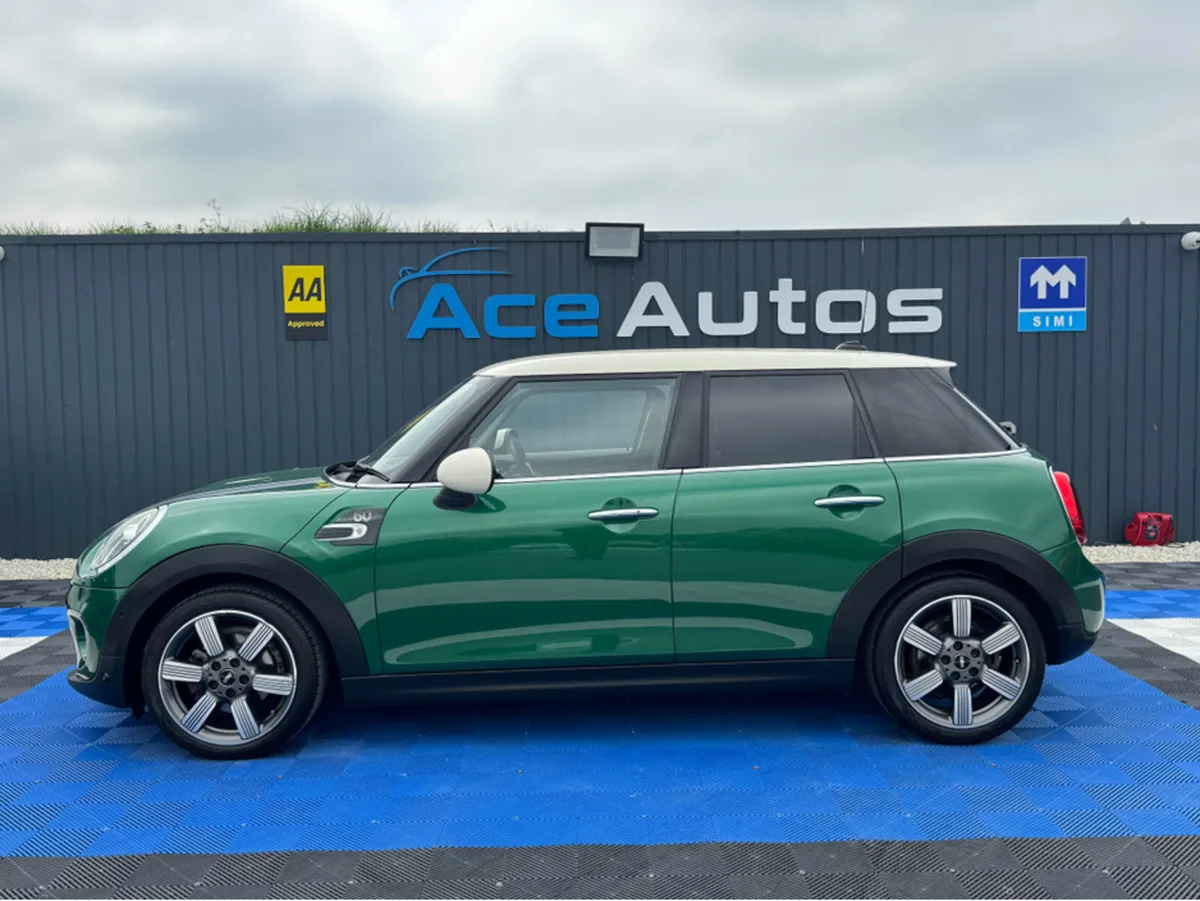 Mini Cooper ***DEPOSIT TAKEN*** 60TH EDT - 1.5 DIE - Image 4