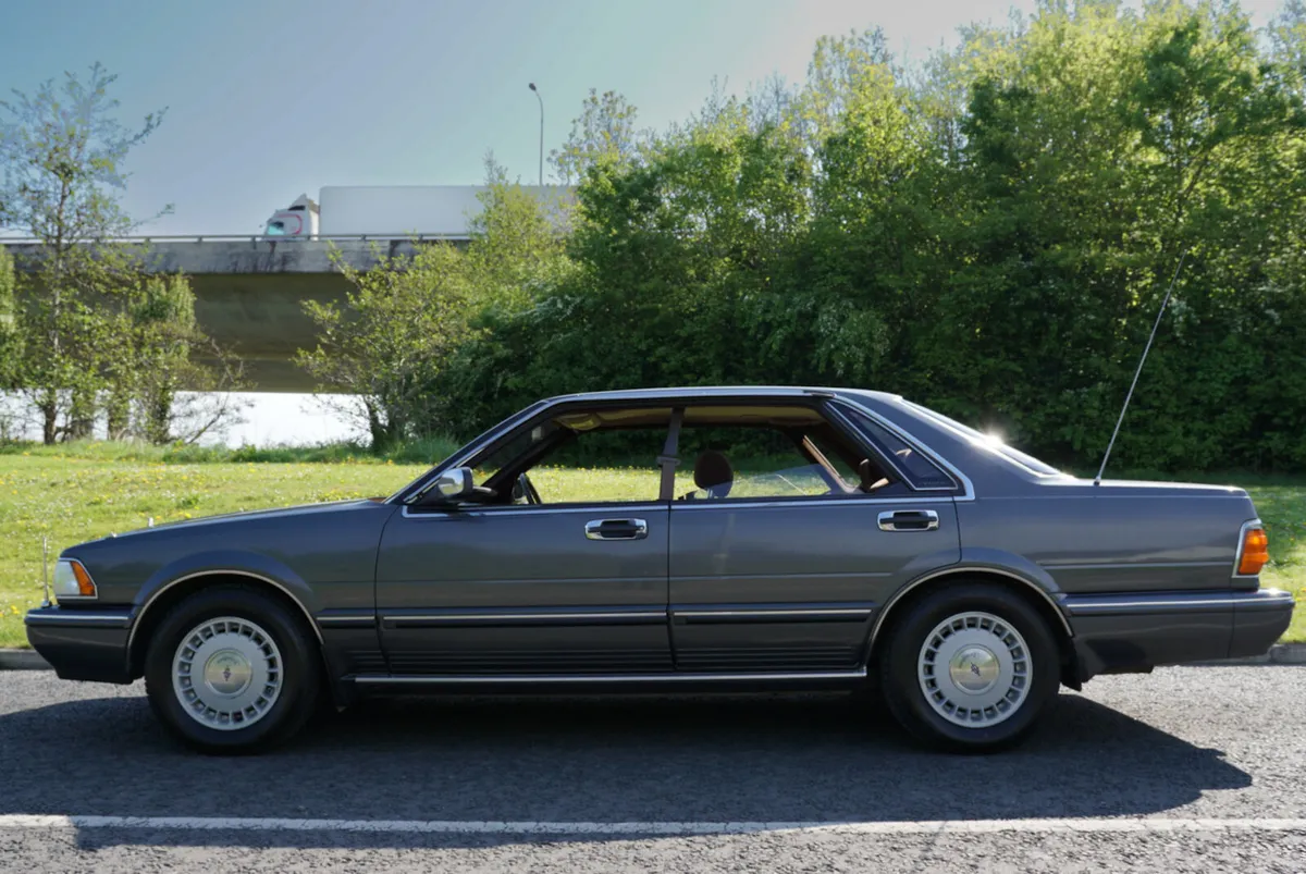 Nissan 3.0 V6 automatic NCT:08/09/2027 - Image 3