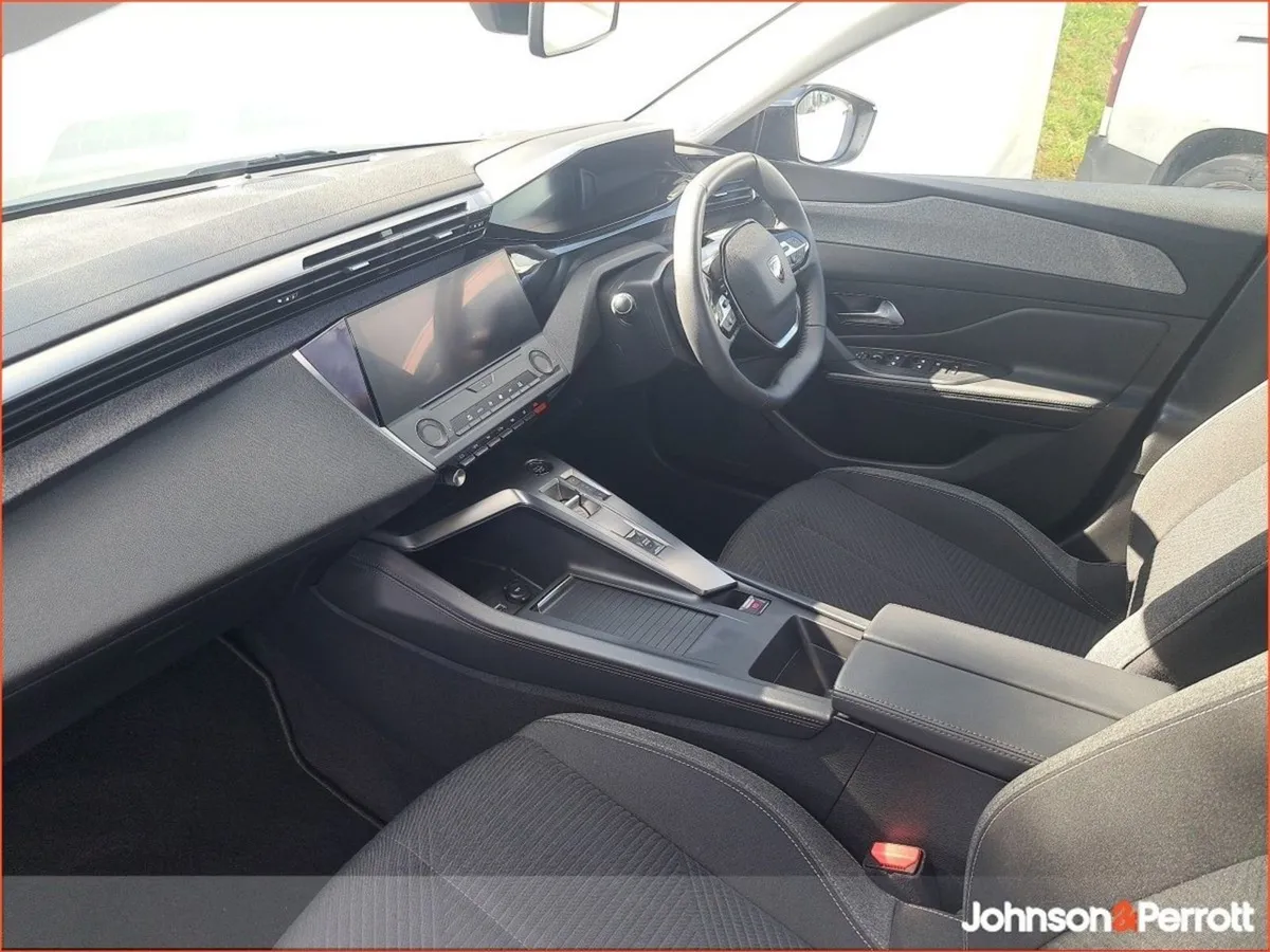 Peugeot 308  order Your New 308 Today - Image 4