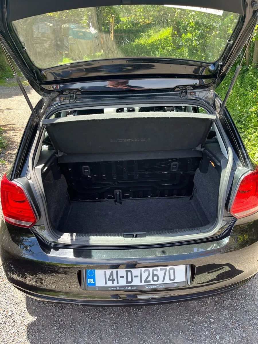 Volkswagen Polo - Image 4