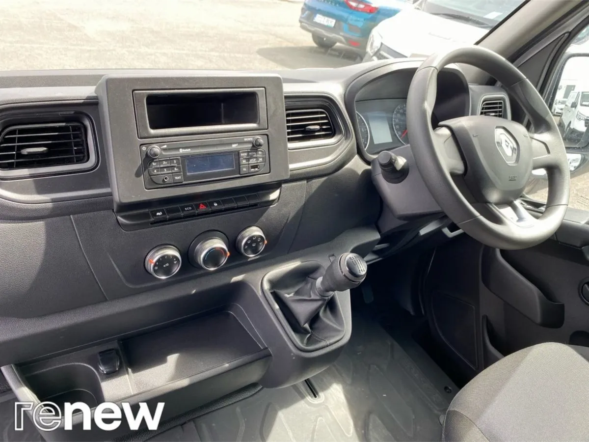 Renault Master Lm35 Blue dCi 135 Business - Image 3
