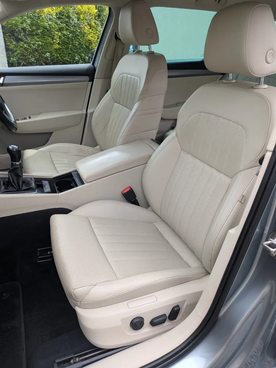 Skoda Superb Style 190 bhp /NEW NCT 07/27 TAX08/25 - Image 3