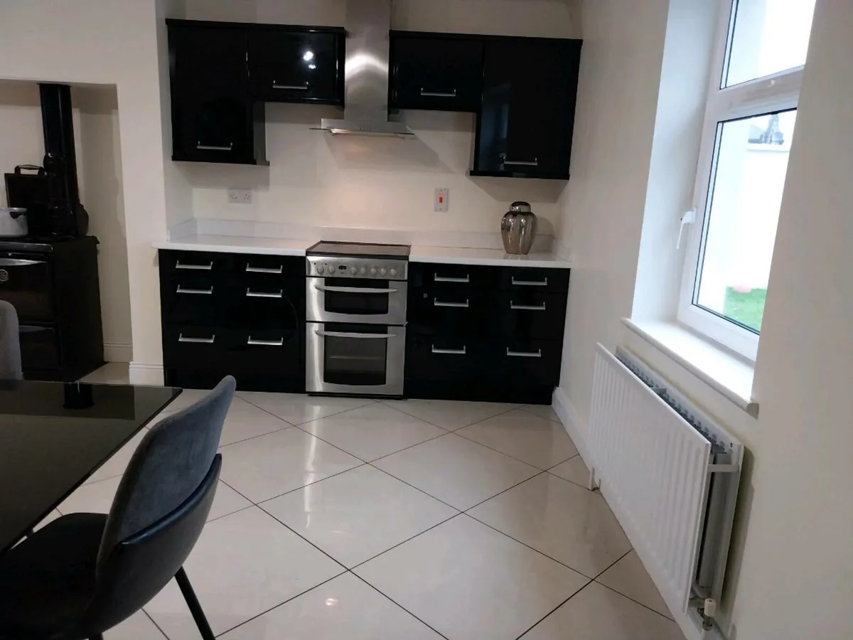 Kitchen - Image 2