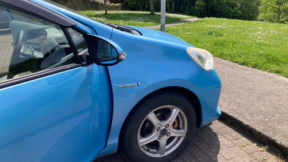 Toyota Aqua 2013 automatic hybrid low mileage - Image 3