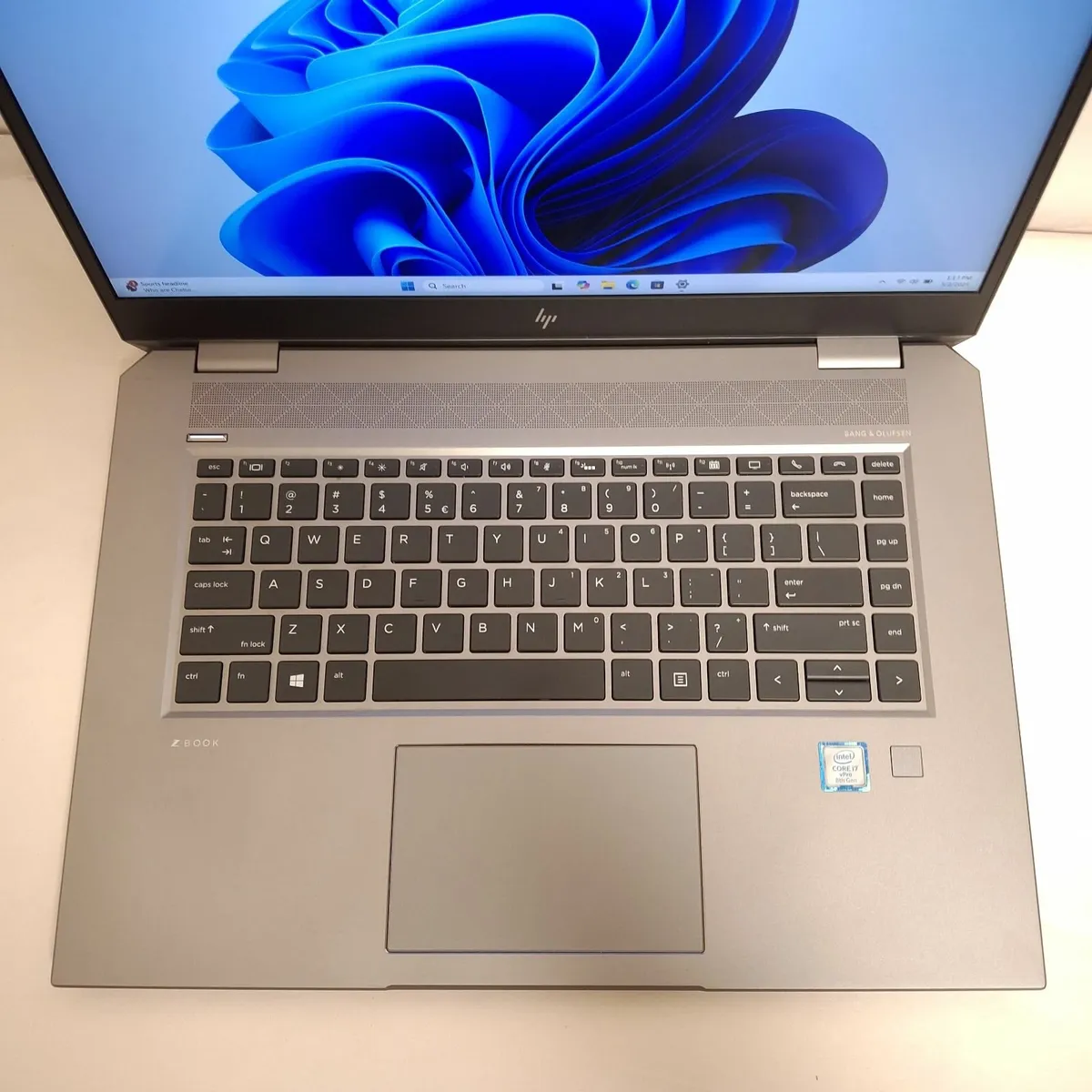 HP ZBook Studio G5 i7-8850H | 32GB RAM | 1TB SSD | - Image 1