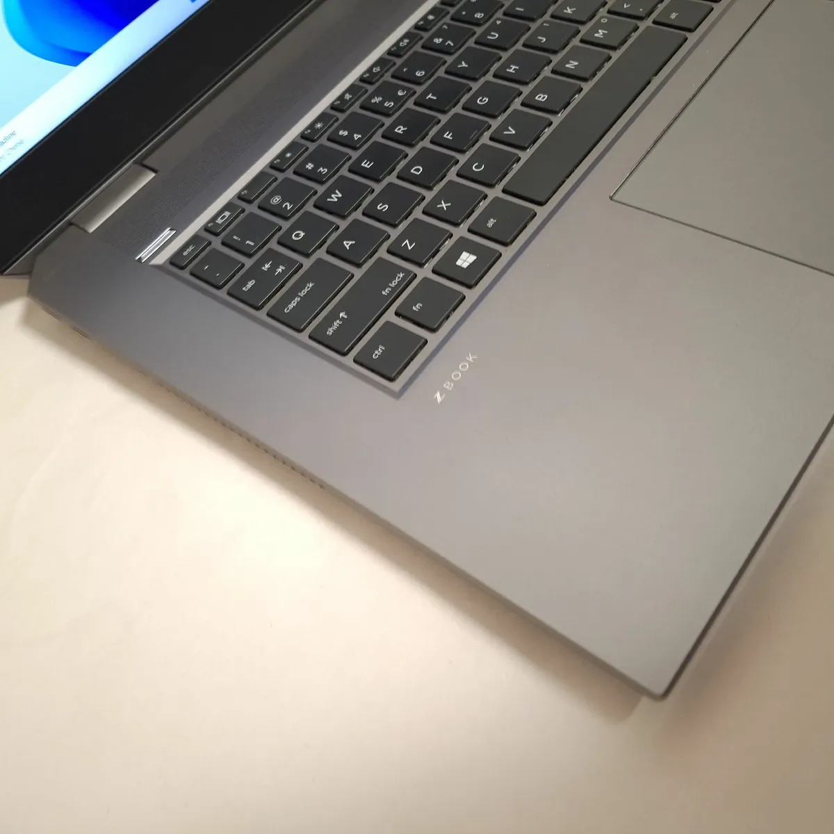 HP ZBook Studio G5 i7-8850H | 32GB RAM | 1TB SSD | - Image 2