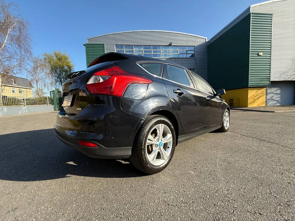 Ford Focus 1.6 TDCI Zetec - Image 4