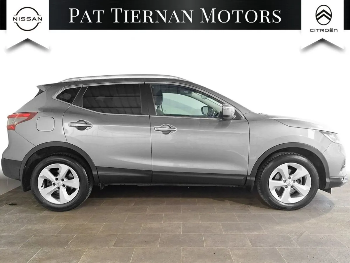 Nissan QASHQAI 1.3 PET SV DCT - Image 3