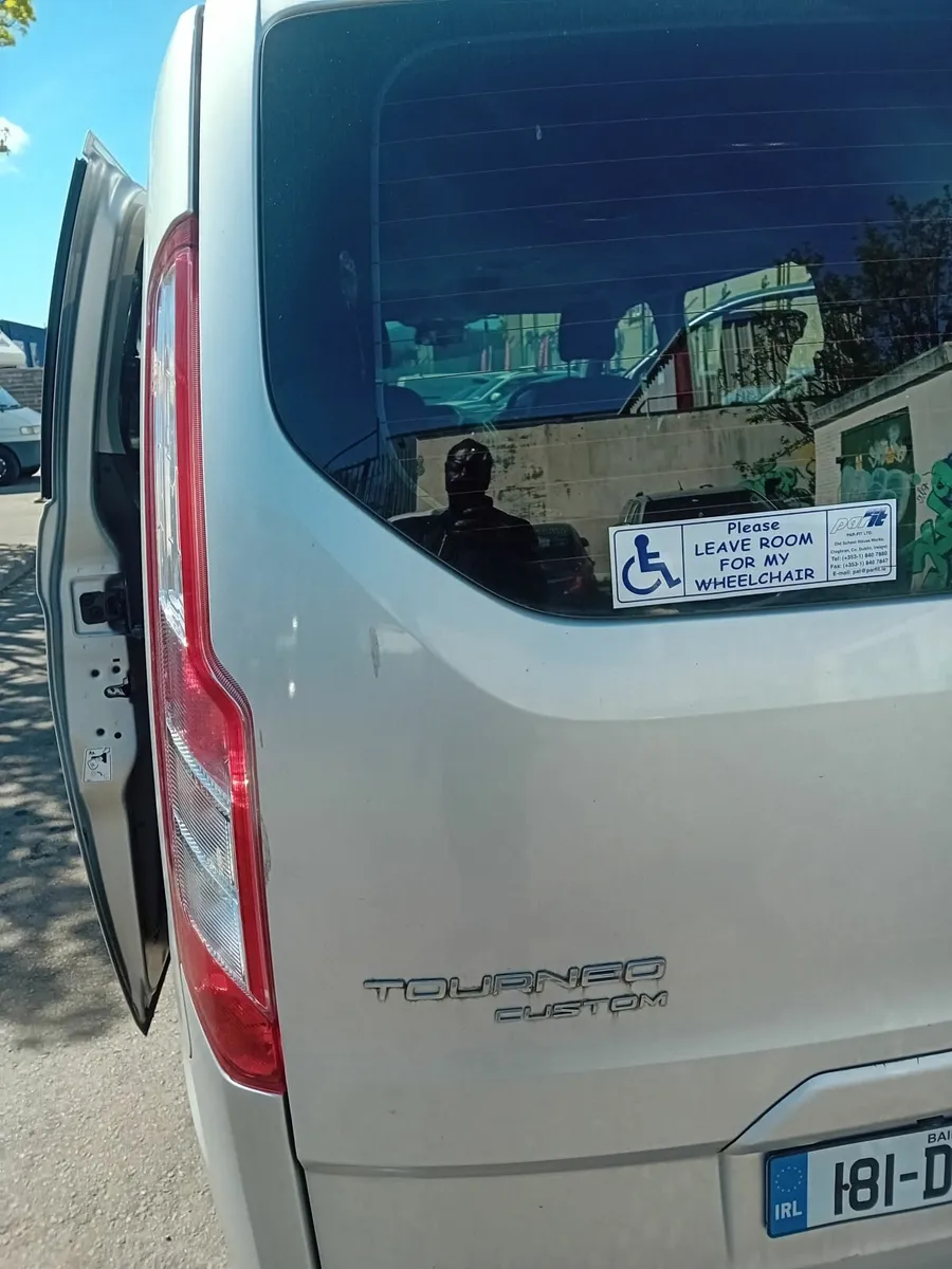 Ford Tourneo 2018 - Image 2