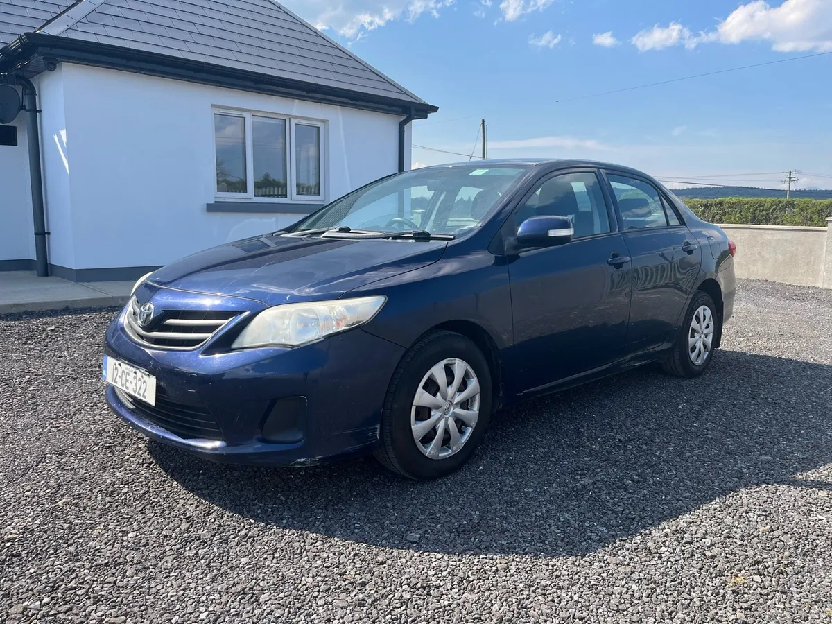 2012 Toyota Corolla (NCT 05-26) - Image 2
