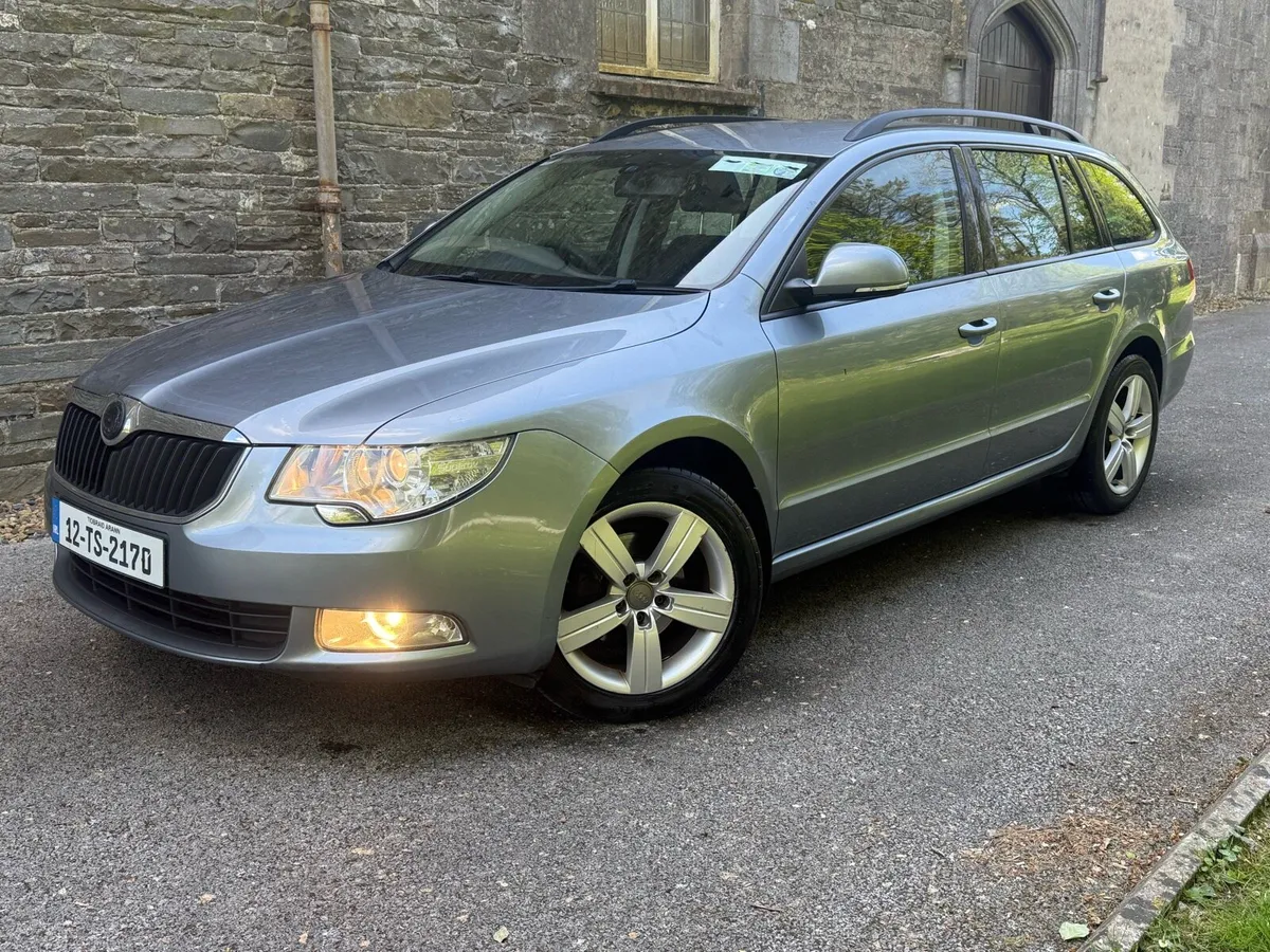 2012 Skoda Superb Estate NCT 10/25 - Image 1