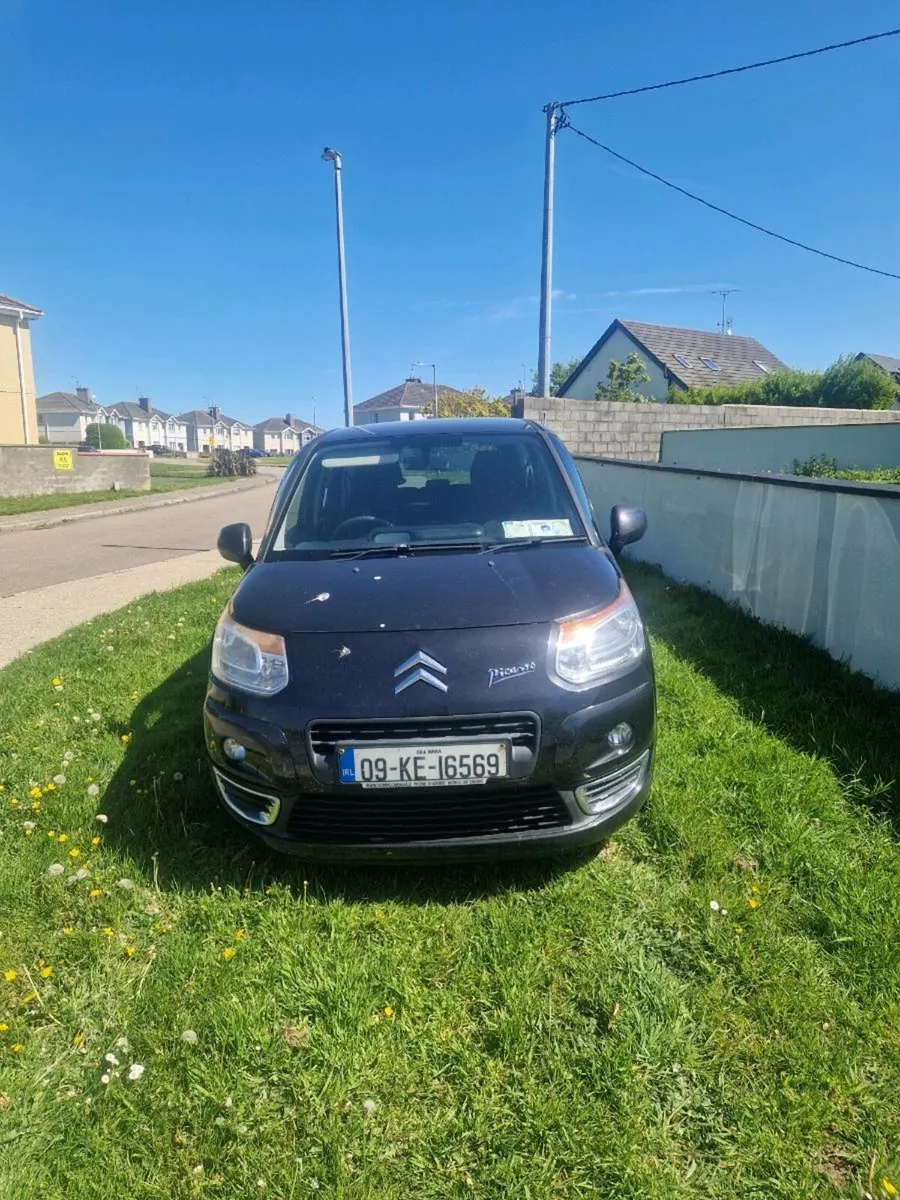 Car - Image 2