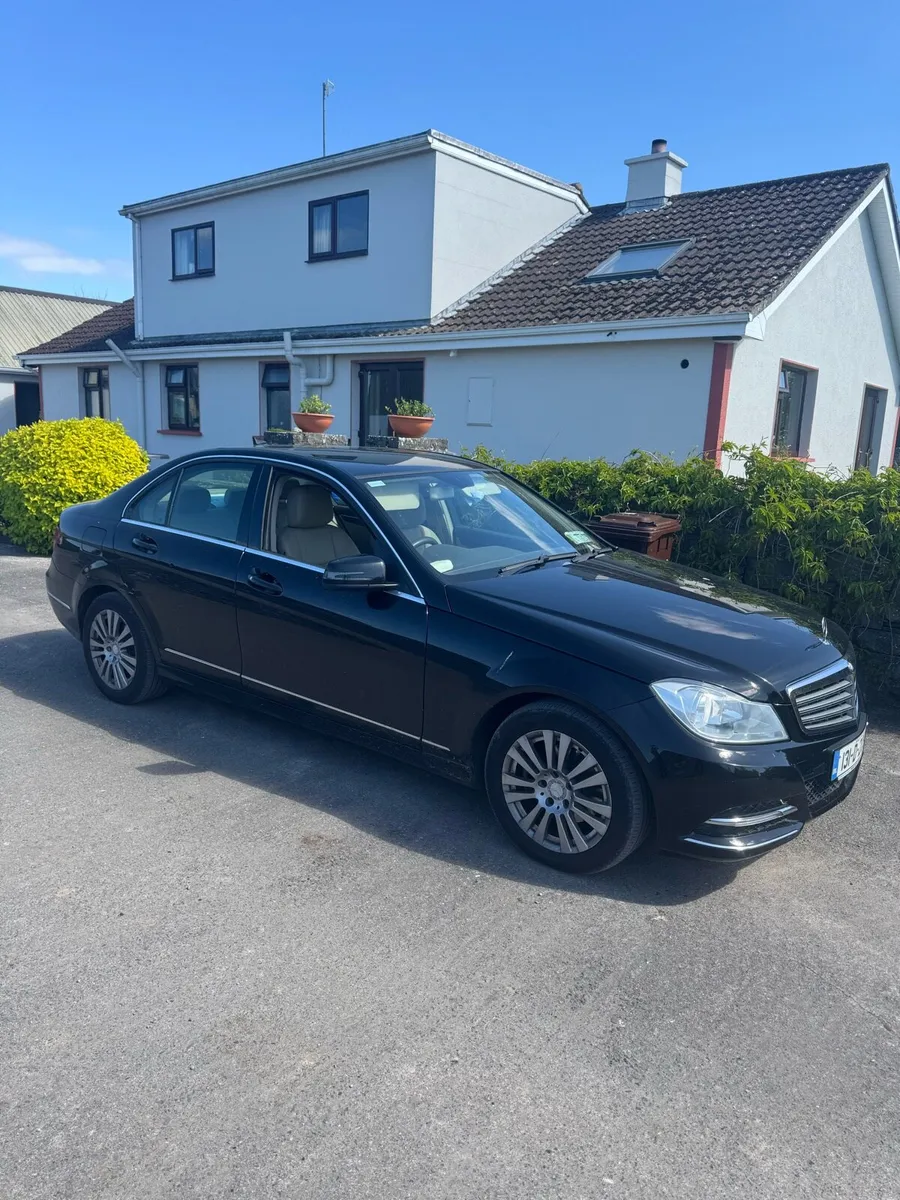 2013 Mercedes c200 - Image 2