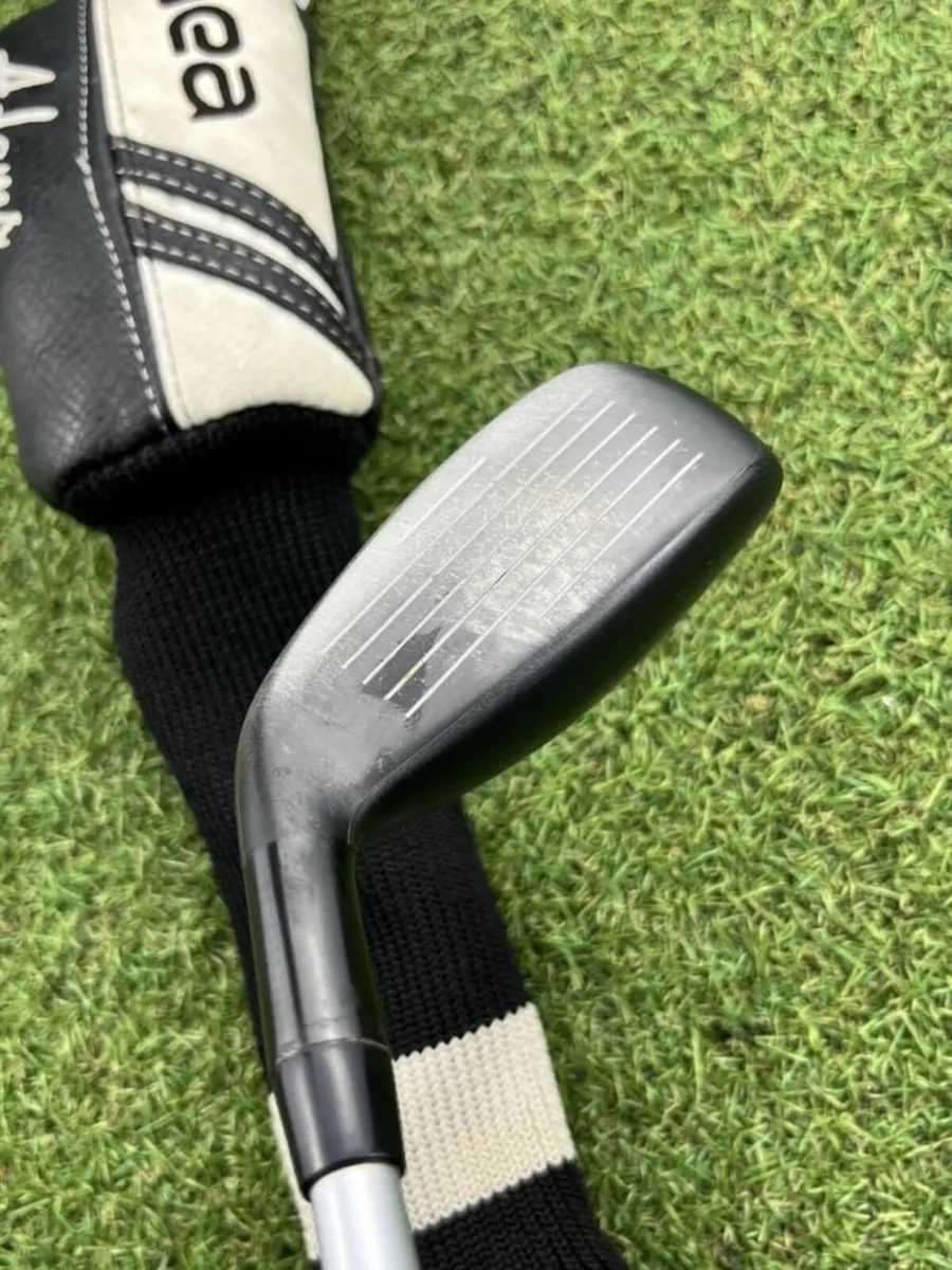ADAMS RED HYBRID / #2 18° /MATRIX ALTUS TOUR STIFF - Image 3