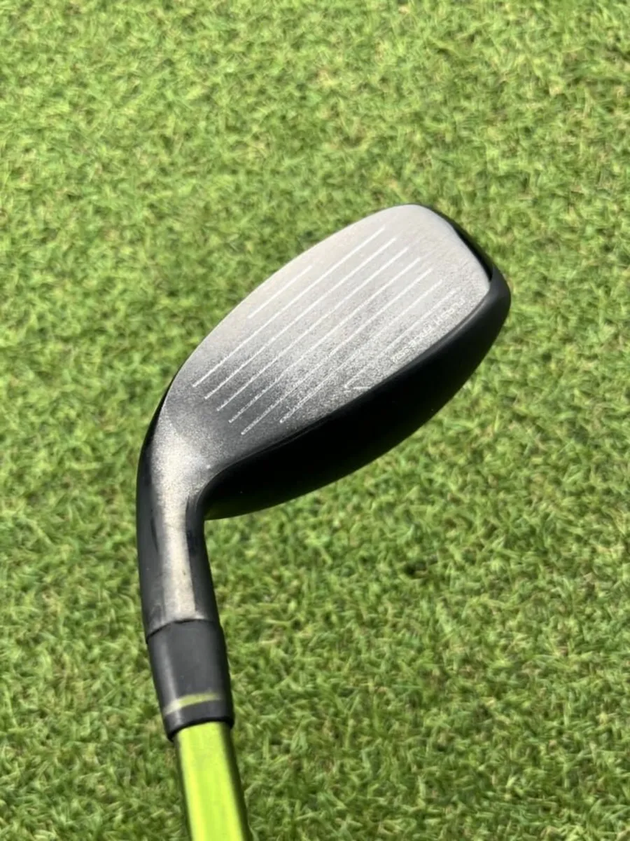 CALLAWAY ROGUE ST MAX HYBRID / #3 18° / STIFF - Image 3