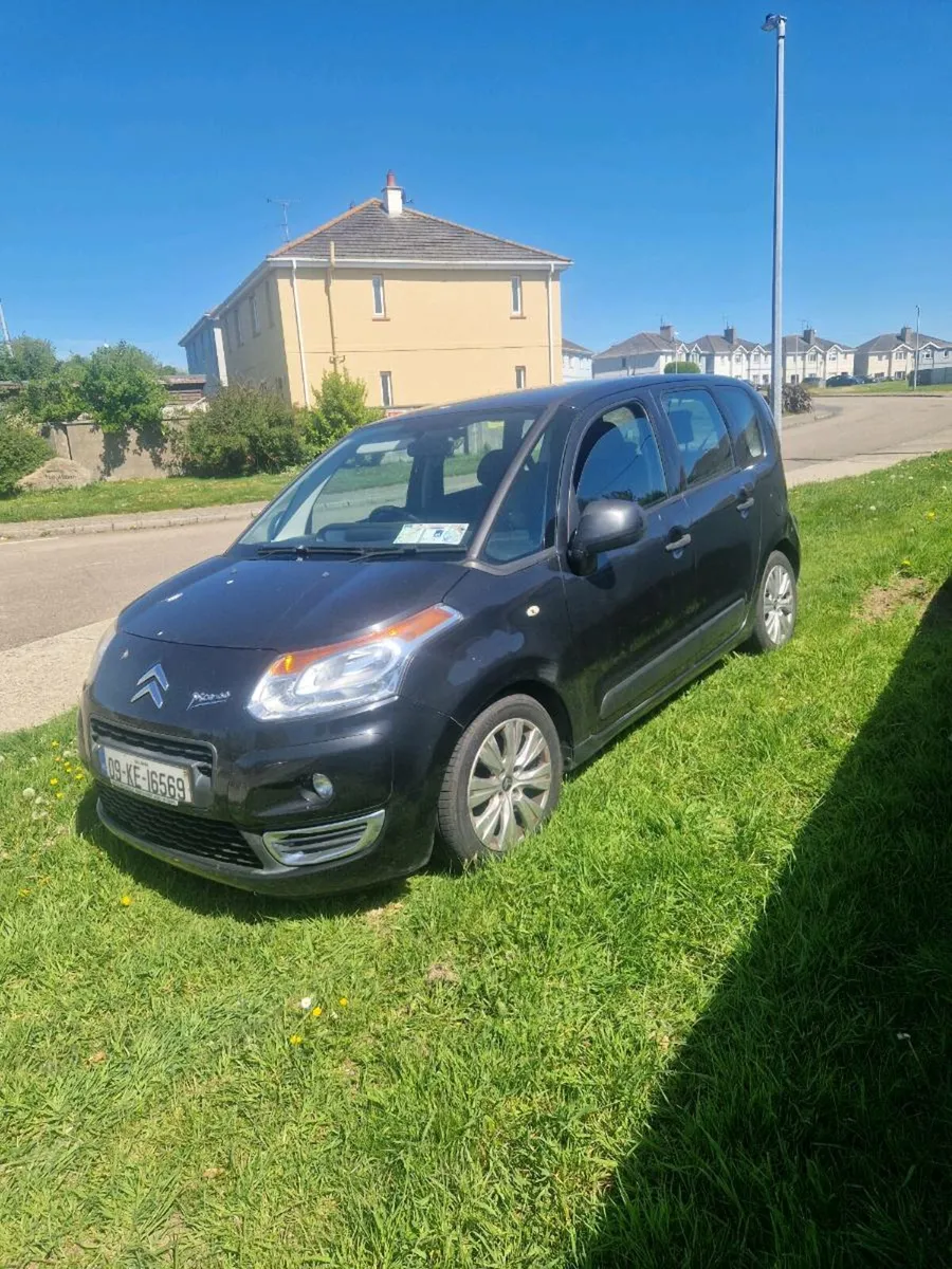 Car - Image 3