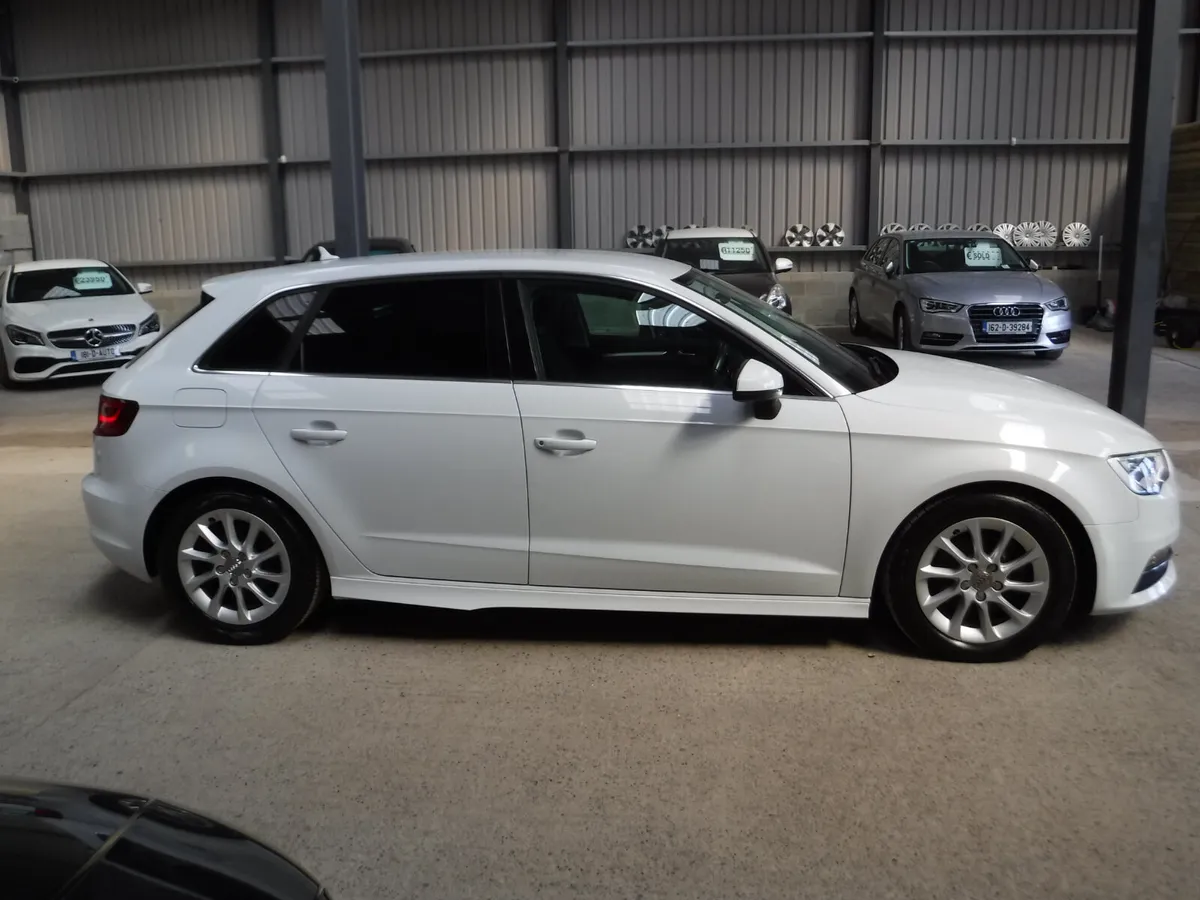AUDI A3 1.4 TFSI AUTO SPORTBACK SAT NAV LOW MILES - Image 2