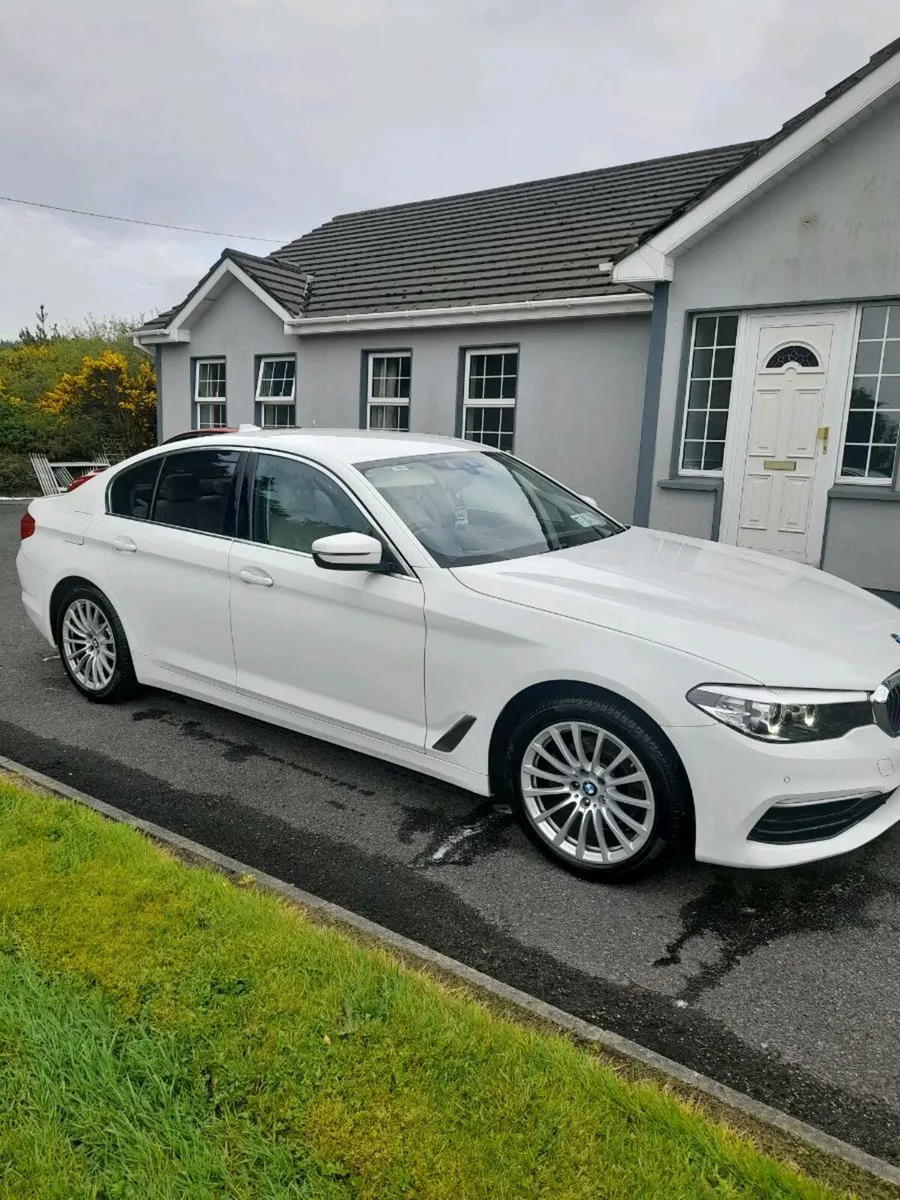 182 bmw 520 hi spec immaculate - Image 1