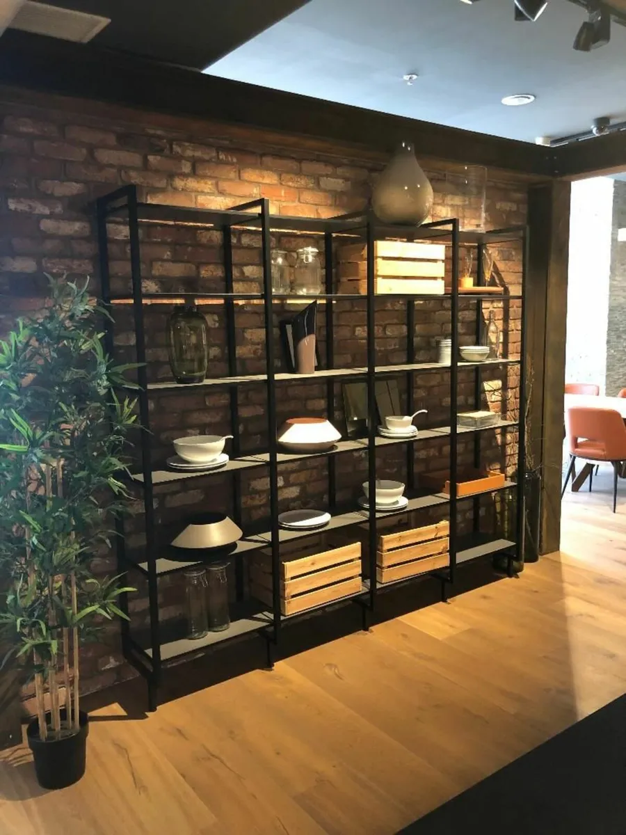 Kube Kitchen Ex Display - Image 4