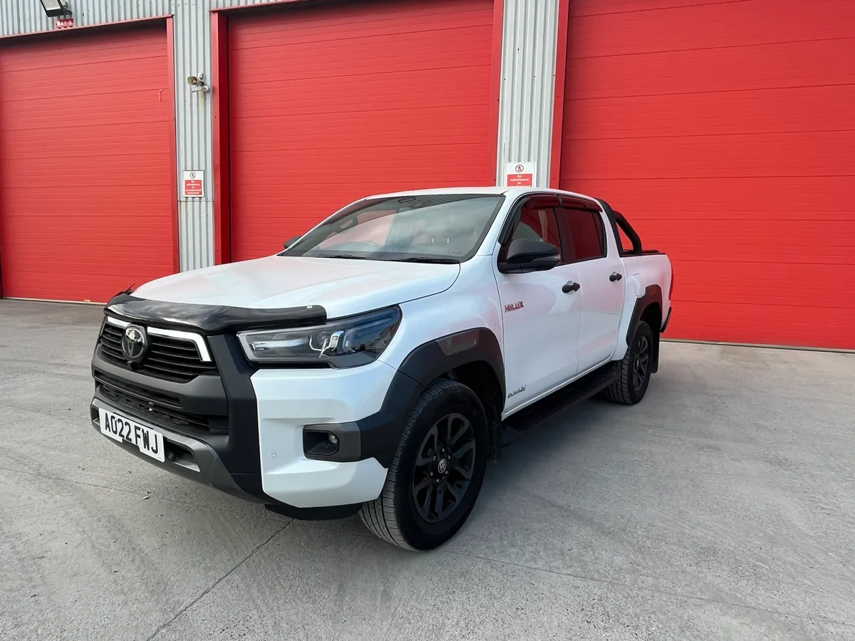 2022 Toyota Hilux 2.8 D4D Invincible X - Image 1