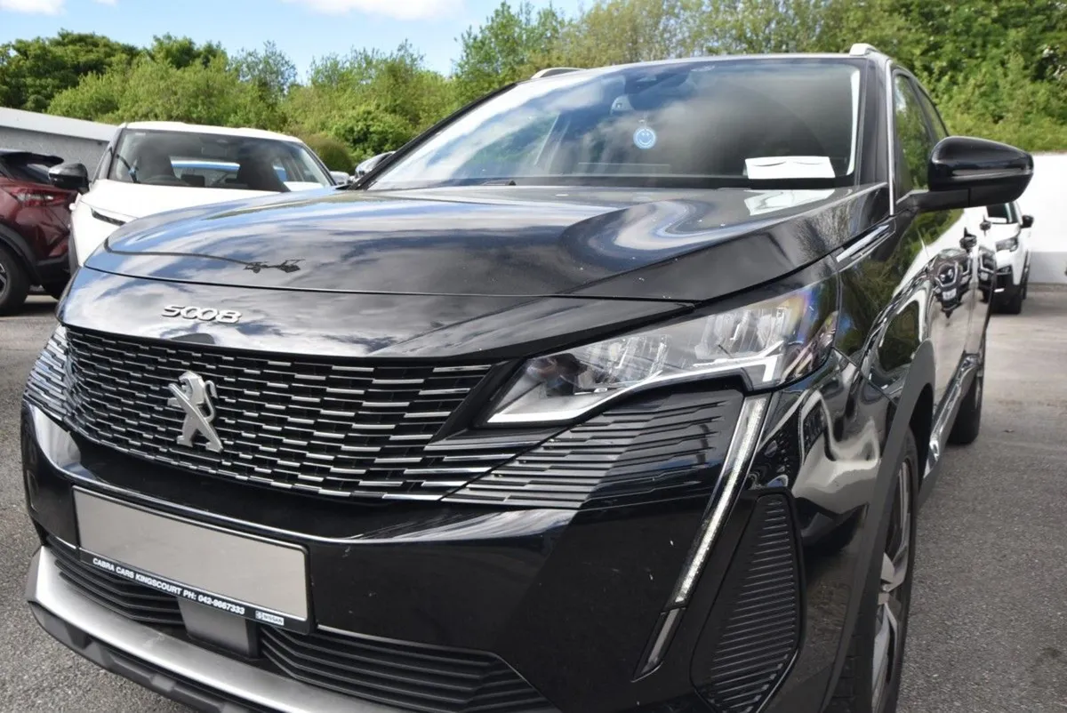 Peugeot 5008 7 Seat Allure Premium 1.5 HDi 130bhp - Image 3