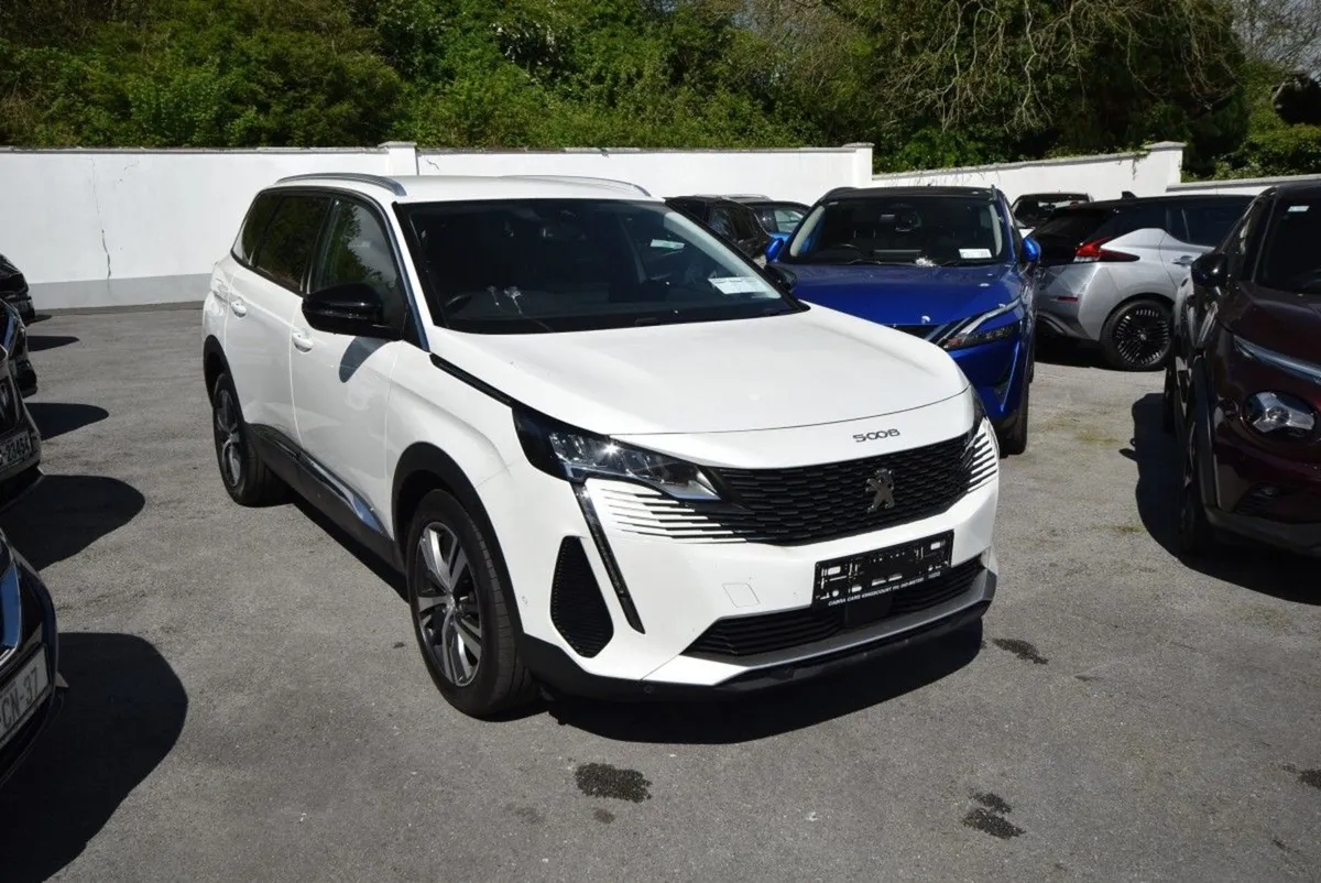 Peugeot 5008 7 Seat Automatic Allure Premium 1.5h - Image 1