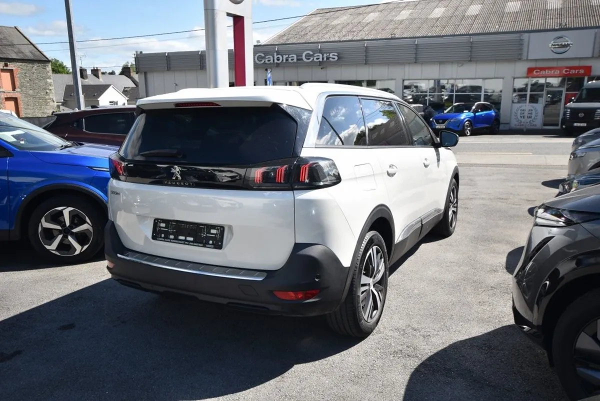 Peugeot 5008 7 Seat Automatic Allure Premium 1.5h - Image 2