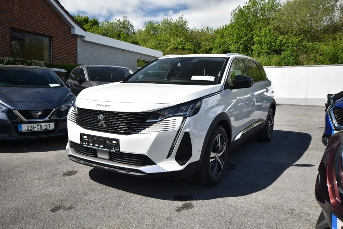 Peugeot 5008 7 Seat Automatic Allure Premium 1.5h - Image 3