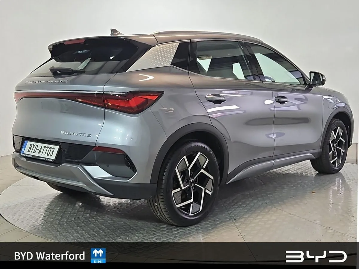 BYD ATTO 3 Design 60kwh - 18 Inch Alloys - Adapti - Image 4