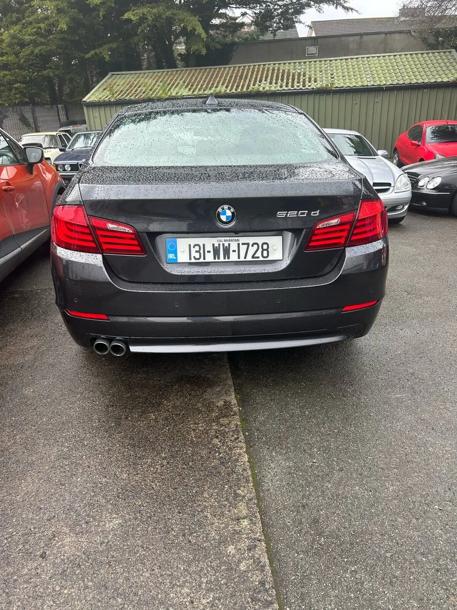 BMW 520d - Image 1