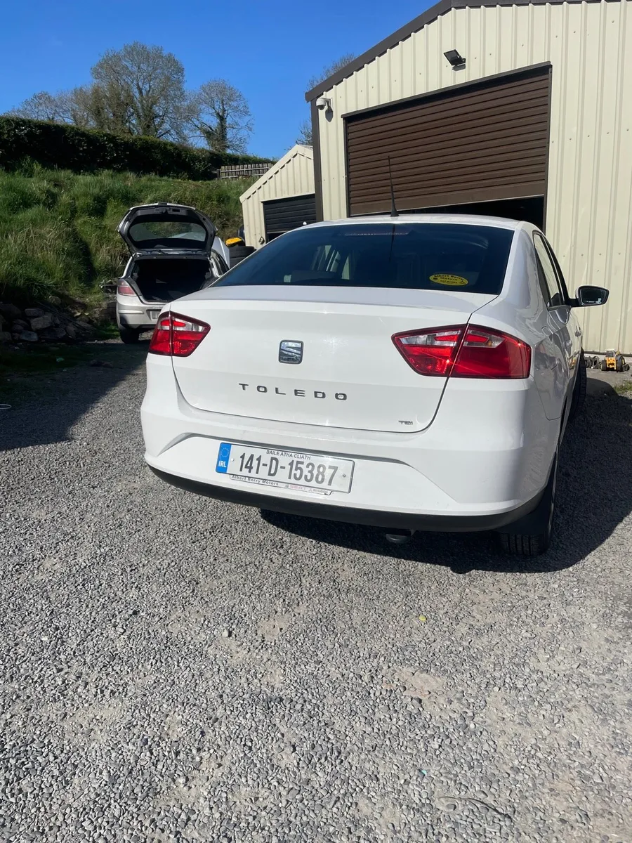 2014 Seat Toledo 1.6 tdi - Image 2