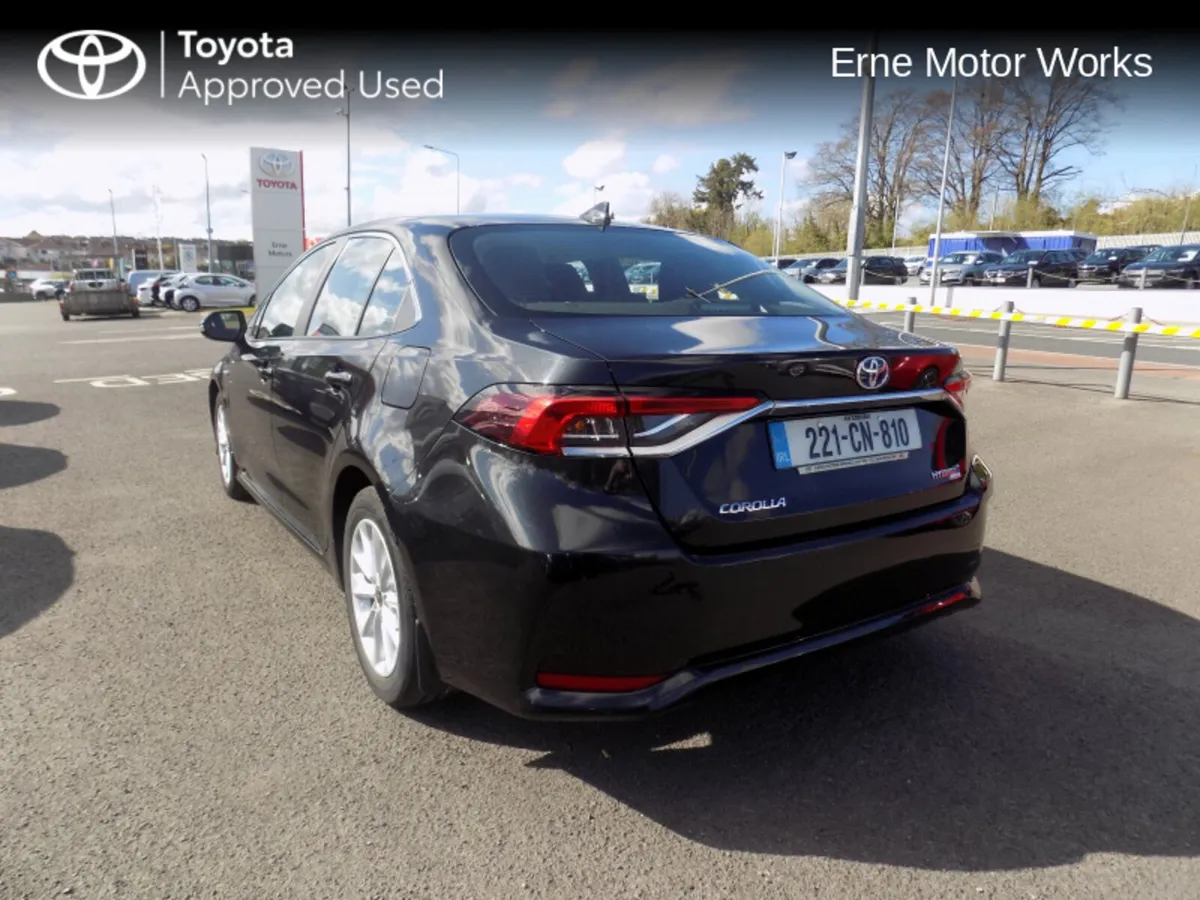 Toyota Corolla COROLLA HYB LUNA SALOON - Image 2