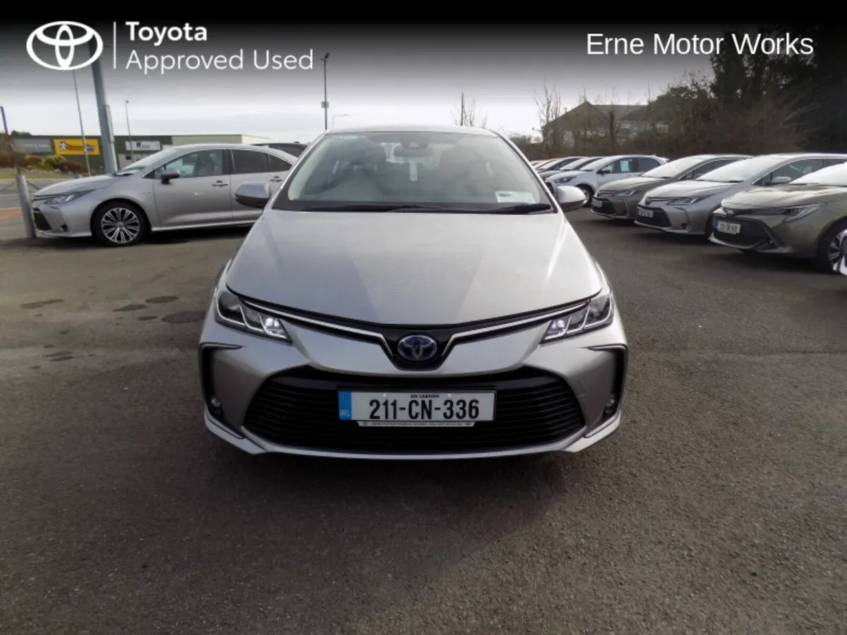 Toyota Corolla COROLLA HYB LUNA SALOON - Image 4