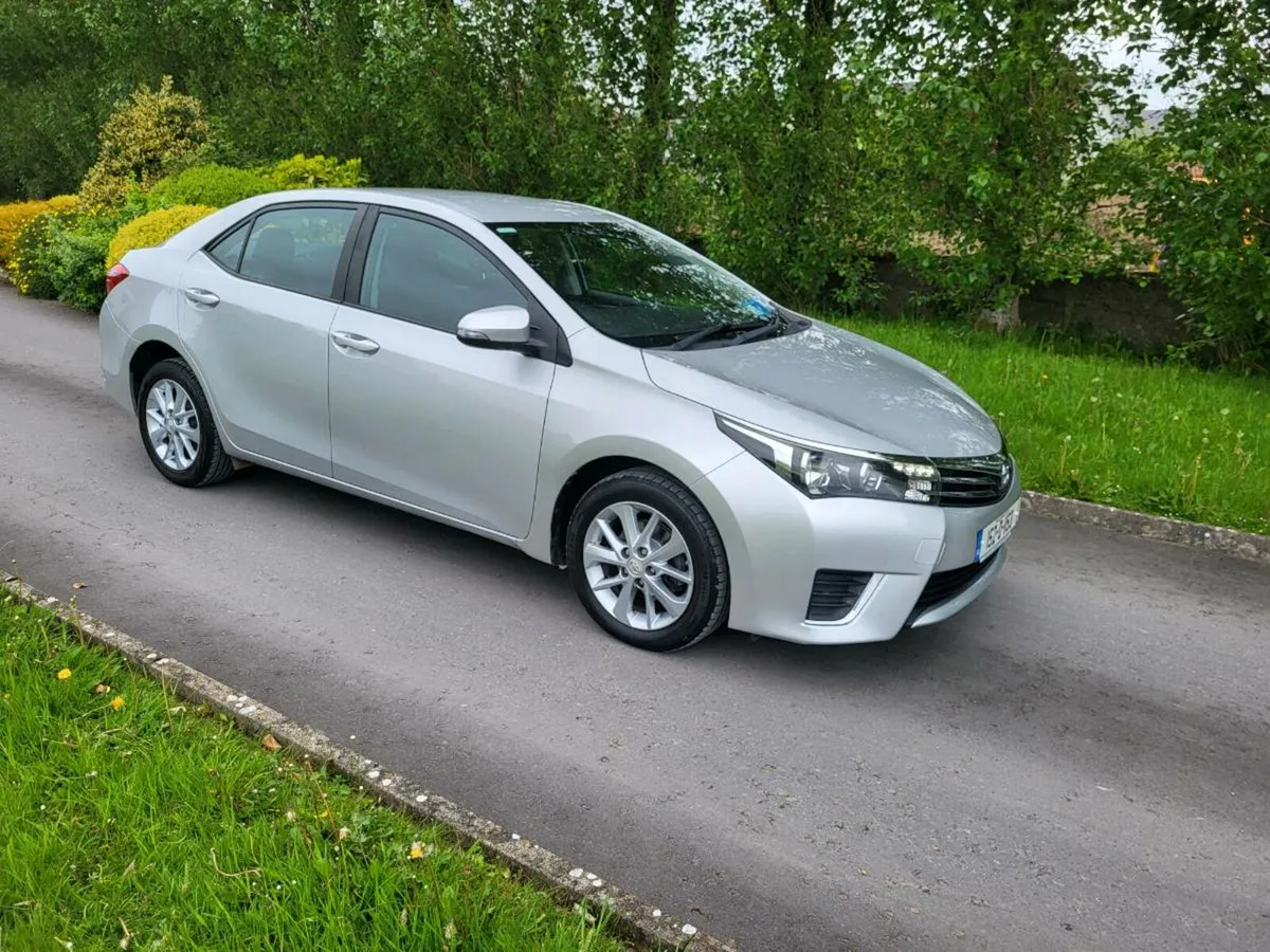 TOYOTA COROLLA  AUTOMATIC  PETROL - Image 1