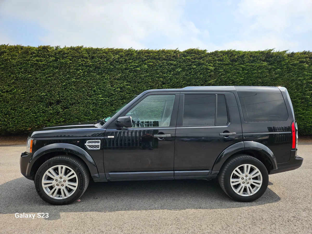 2013 landrover Discovery td4 3.0 automatic crewcab - Image 3